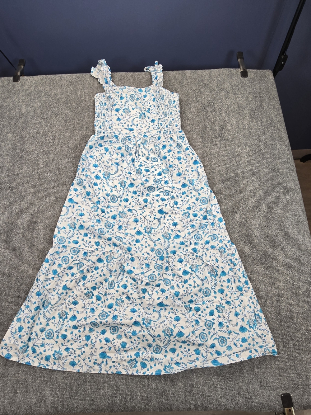 Draper James Blue White Floral Midi Dress Women's S Square Neck Ruffle Cottage - Picture 2 of 7